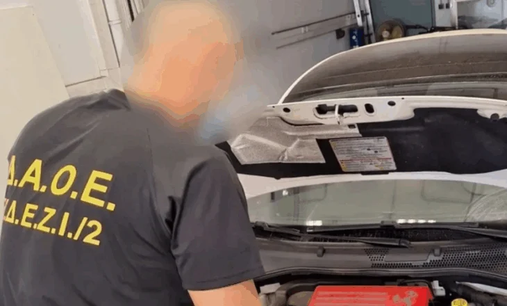 Europol shkatërron rrjetin kriminal në Shqipëri, zbulohen 462 makina të vjedhura