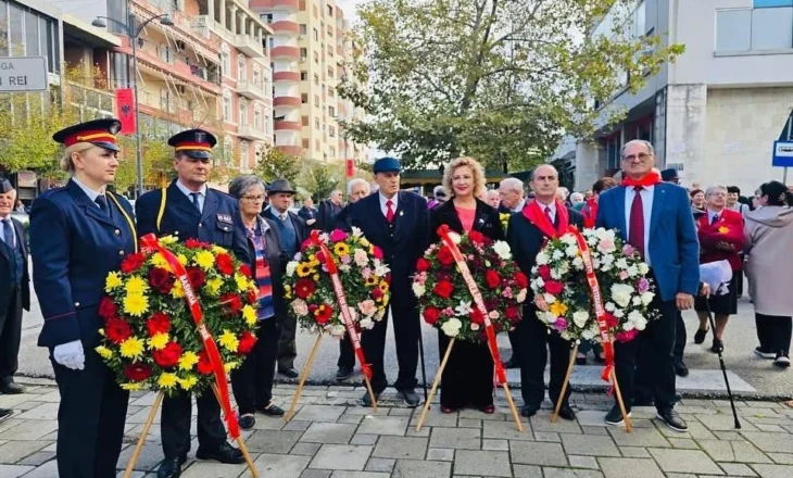 Fier/ Përkujtim solemn për 81-vjetorin e Brigadës XI Sulmuese