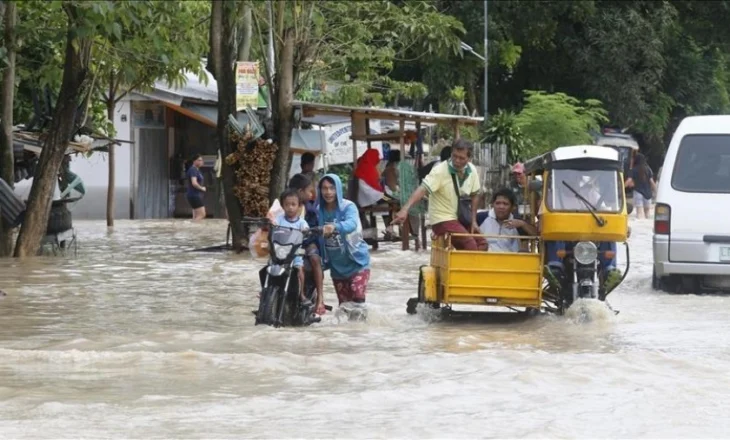 Filipinet goditen nga tajfuni, shkon në 40 numri i viktimave