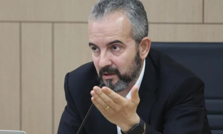 “Financimet, ‘thembra e Akilit’ për partitë politike”- BIRN: Auditimi ngre pikëpyetje për transparencën! Ekspertët…