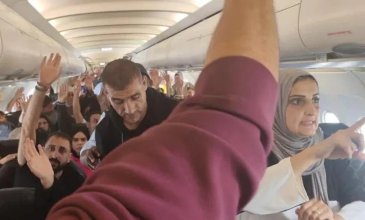 Fluturimi misterioz i 153 palestinezëve në Afrikën e Jugut ngre akuza për plan të fshehtë zhvendosjeje nga Gaza