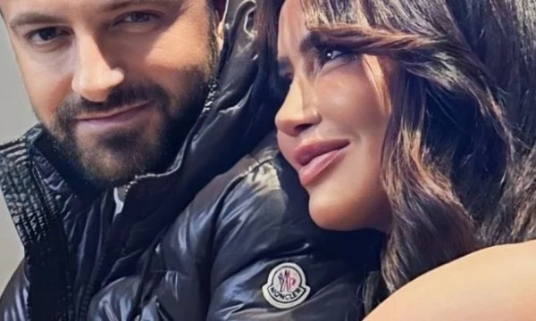 FOTO/ Dafina surprizohet me një super makinë luksoze nga burri