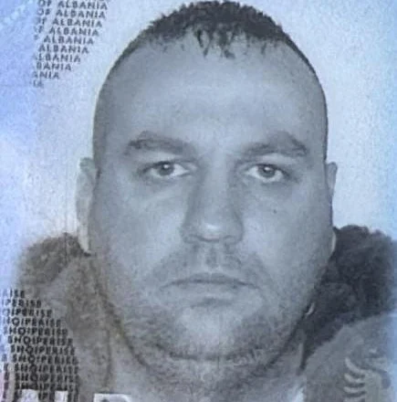 FOTO/ U plagos me plumb në kokë, ky është agjenti i AMP, Muçi Shaljani (Sheqeri)! Shoqëronte viktimën Gilmando Danin.. 