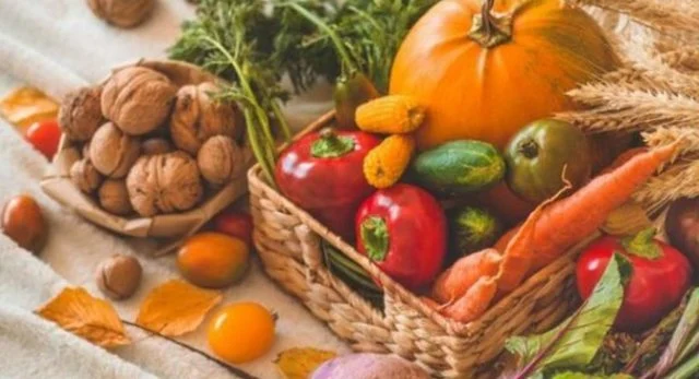 Frutat dhe perimet, që duhet t’i keni në tryezë gjatë muajit nëntor