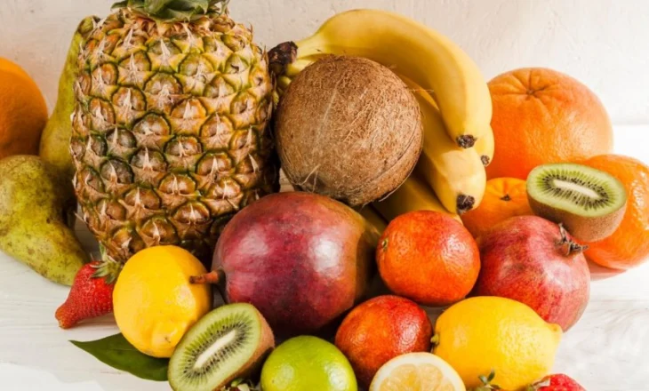 Frutat që duhet të konsumojmë këtë dimër