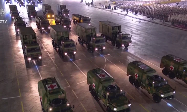 Gara e re e armatimeve, imazhet tregojnë se ushtria kineze po kthehet në kërcënim global