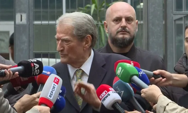 “Garda vepron me ligj, jo me urdhër”, Berisha për 21 janarin: Nuk u qëllua nga brenda kryeministrisë