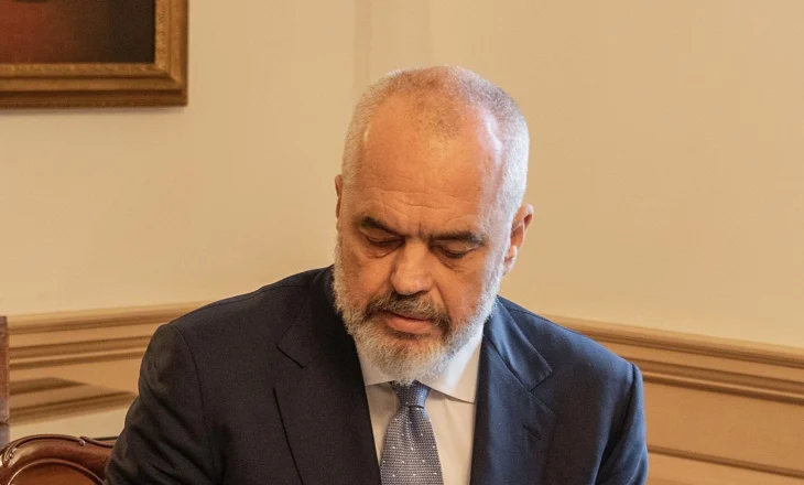 Gati libri i radhës, Edi Rama: Jam dashnor i përkushtuar i gjuhës shqipe