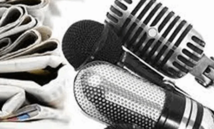 ‘Gazetarët me burime të kufizuara, ka presion politik’/ Çfarë thotë raporti i BE për median në Shqipëri