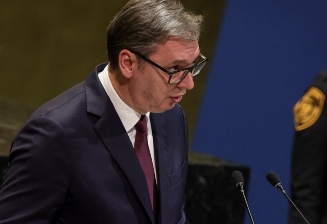 Gazetari “padit” Aleksandër Vuçiç në Prokurorinë e Milanos? E akuza se ishte organizator i..