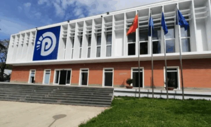 Gazment Bardhi mesazh deputetëve të PD: Asnjë të mos shkojë në mbledhjet e komisioneve parlamentare