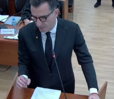 Gjykata Kushtetuese e la në detyrë/ Erion Veliaj jep urdhrin e parë