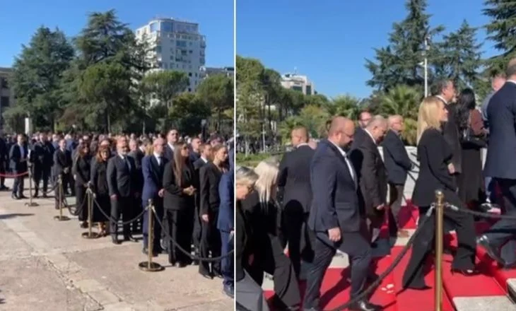 Gramoz Ruçi e deputetët e PS, bëhen bashkë/ Homazhe për ndarjen nga jeta të Fatos Nanos