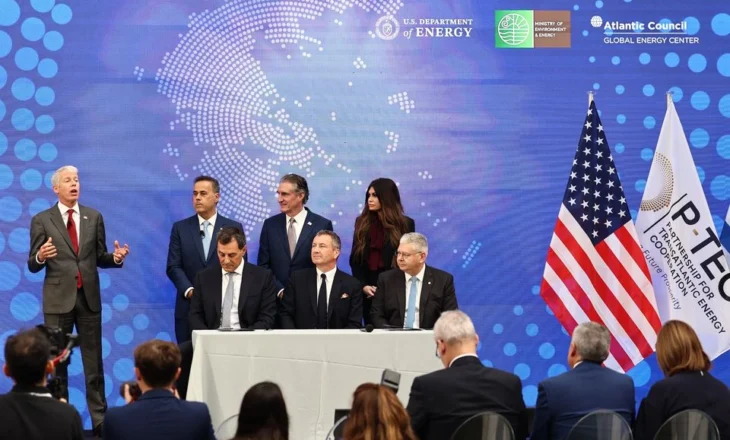 Greqia synon të bëhet qendra e furnizimeve me gaz amerikan në Evropë