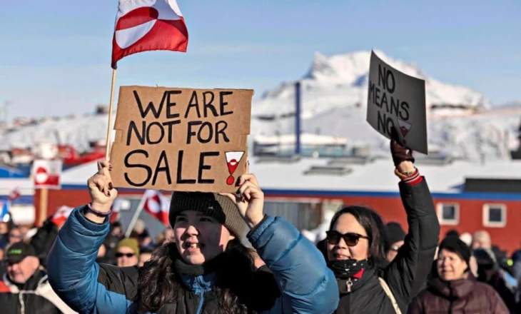 Groenlanda kufizon pronësinë e tokës për të huajt, ligji hyn në fuqi më 2026