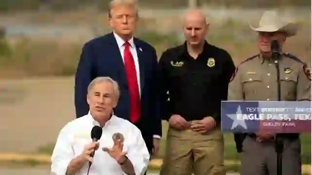 Guvernatori i Teksasit shpall dy grupe myslimane si ‘terroriste’