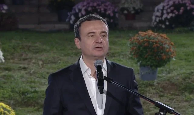 Hapja e fushatës së LVV për raundin e balotazhit/ Kurti thirrje qytetarëve: Mos votoni ata që nuk duan punën