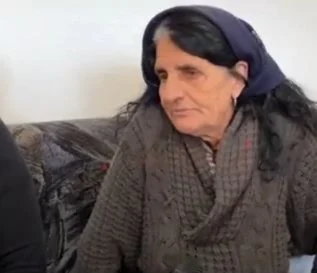 Helmoi prindërit e nuses me valium/ Flet e moshuara: Na erdhi në shtëpi dhe…