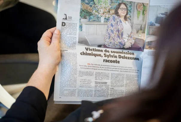 Hetimi që po trondit Francën: Mbi 240 gra “të droguara gjatë intervistave të punës me zyrtarin e lartë”