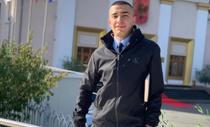 Hiqej si drejtori policie, detaje si u zbulua 20-vjeçari që u jepte urdhra edhe policëve në Portin e Durrësit