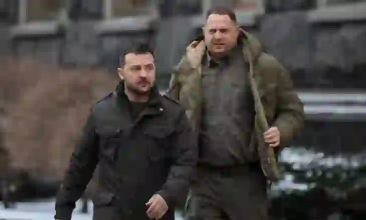 I akuzuar për korrupsion, jep dorëheqjen shefi i stafit të presidentit Zelensky