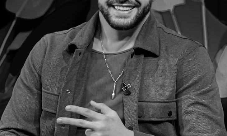 I njëjti fat tragjik si i ati që ndërroi jetë në të njëjtën moshë… Historia e dhimbshme që Shpat Kasapi e kujtoi në intervistën e tij të fundit