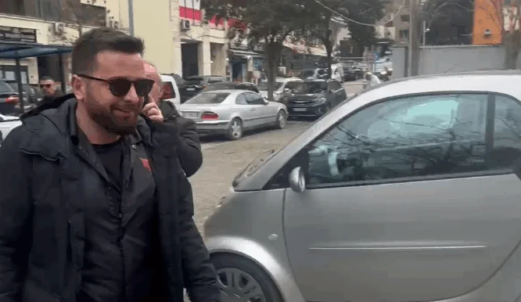 I pandehur për shkelje të barazisë në tendera, kryebashkiaku Erion Isai paraqitet në SPAK