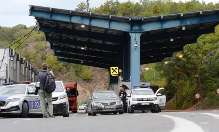 Importonte armë dhe materiale shpërthyese pa autorizim, Kosova ndalon një pjesëtar të Policisë së Serbisë