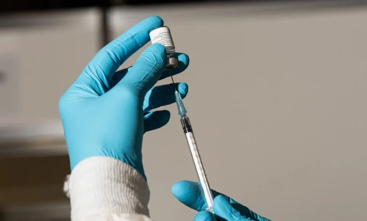 Infermieri dënohet me burgim të përjetshëm, vrau 10 pacientë dhe tentoi për 27 të tjerë. I drogonte të mos lodhej në turn!