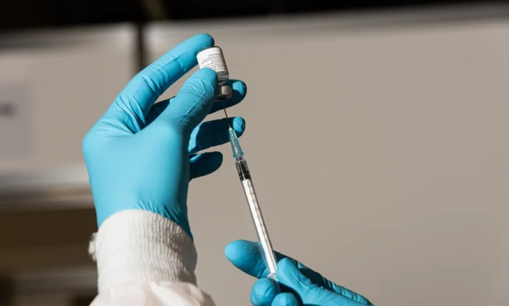 Infermieri gjerman dënohet me burgim të përjetshëm për vrasjen e 10 pacientëve! I vrau për të shmangur punën