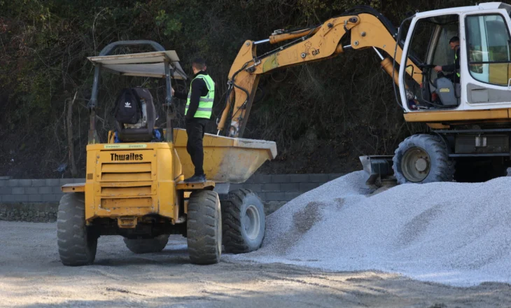 Investimi në fushën e Krujës drejt përfundimit, FSHF ndjek nga afër punimet