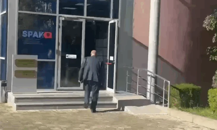 Ish-drejtuesi i Burgjeve paraqitet për herë të dytë në SPAK
