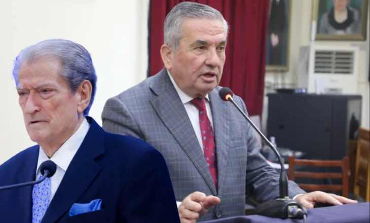 Ja kush e telefonoi Berishën gjatë protestës së “21 janarit’’ dhe urdhri që mori për të vrarë protestuesit, avokati…