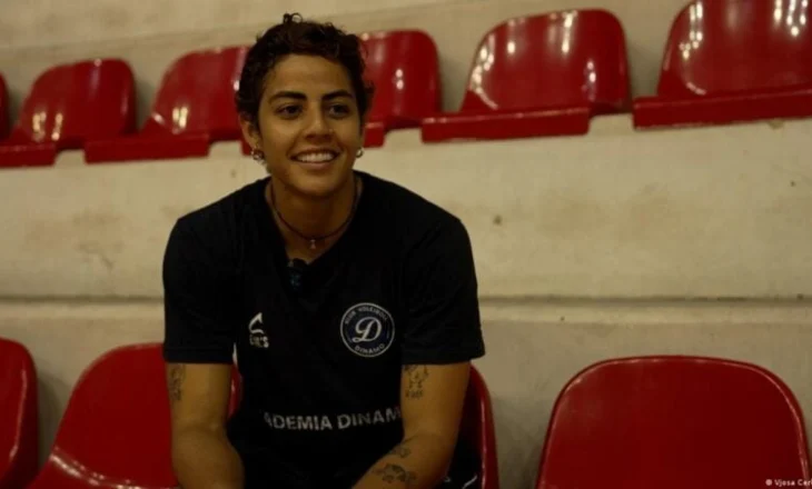 “Jam shkatërruar, ndjej sikur po humbas mendjen”/Iu nënshtrua testit të gjinisë, volejbollistja e Dinamos: Çdo ditë në dhomën time…