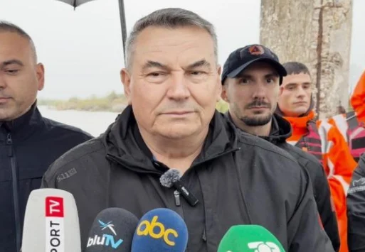 “Jemi akoma në situatë emergjence”/ Çako: Niveli i Vjosës ka rënë! Nuk ka aktualisht probleme me banorët