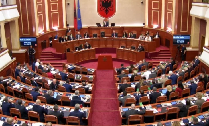 Kalon në Kuvend projektligji për barazinë gjinore, 77 vota pro dhe 36 kundër