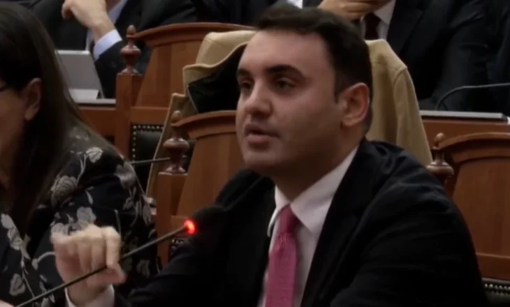 Këlliçi-Ballës: T’i lejmë familjarët jashtë kësaj salle dhe të mos i përdorim për debat