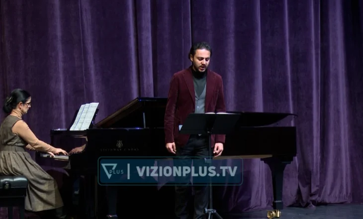 “Kënga e Mjellmës” në TKOB, shfaqja ngjitet në skënë mbrëmjen e të martës