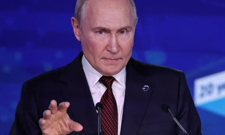 “Kërcënim apokaliptik”/ Rusia shokon sërish, po prodhon nëndetësen e rrezikshme bërthamore: Tërmeti radioaktiv…