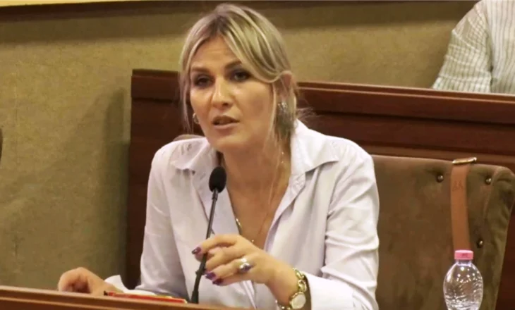 Këshilltarja bashkiake Blediana Osja Nika, jep dorëheqjen nga mandati i Këshillit Bashkiak Shkodër…