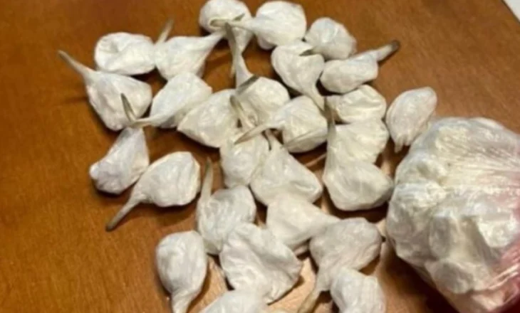 Kokaina i “ikën” policisë/ Edhe pse është droga më e përdorur në vend, nga janari u kap më pak se viti 2024