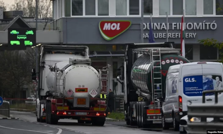 Kompania hungareze nis bisedimet, kërkon të blejë aksione ruse në Industrinë e Naftës së Serbisë