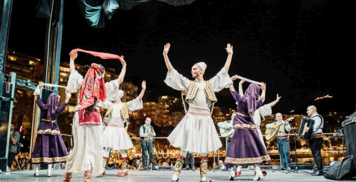 Koncerti “Shqipëri, o nëna ime…” nga Ansambli Popullor si një himn i dedikuar atdheut dhe rrënjëve tona