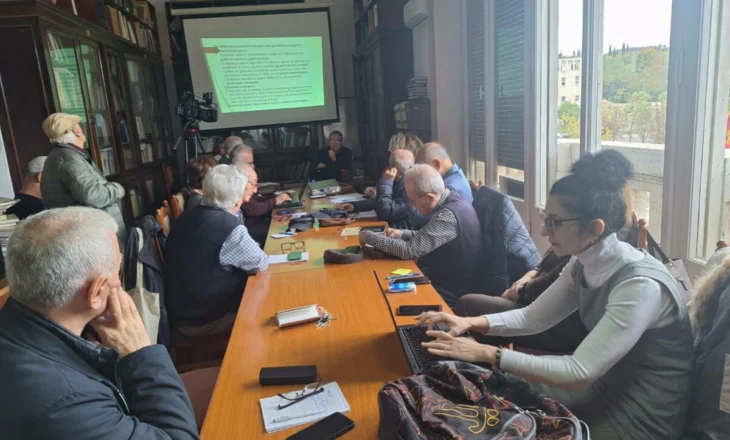 Konferenca nga IGJL, hapi i parë për punën drejt hartimit të projektit për një gramatikë bashkëkohore të gjuhës shqipe