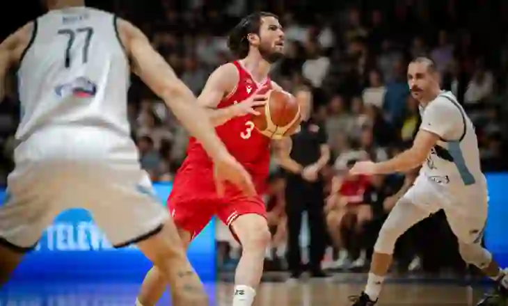 Kosova mposht Shqipërinë në eliminatoret e Botërorit, humbja e dytë në grup për kuqezinjtë