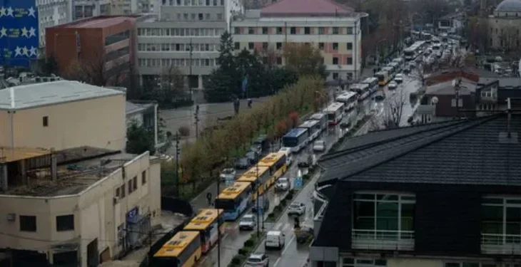 Kosovë/ Mosmiratimi i buxhetit rrezikon mirëqenien sociale