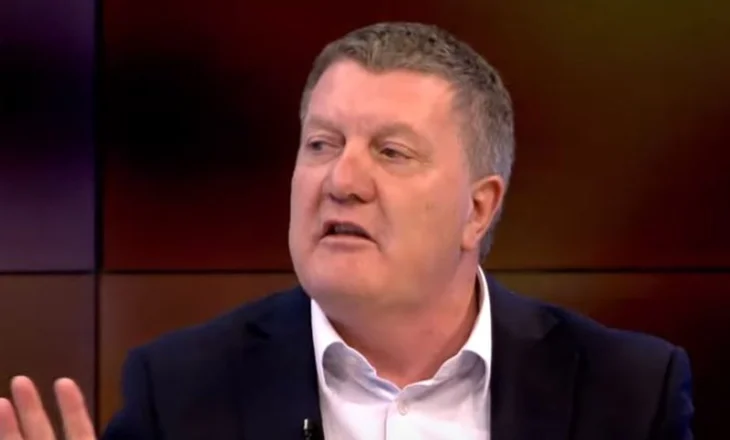 “Kryebashkiaku grek fjalim kundër shqiptarëve”, gazetari: I prisha darkën kur i thashë që jam shqiptar