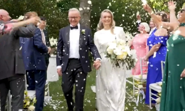 Kryeministri i Australisë i jep fund beqarisë, Albanese i pari që kurorëzohet në detyrë: Jemi shumë të lumtur