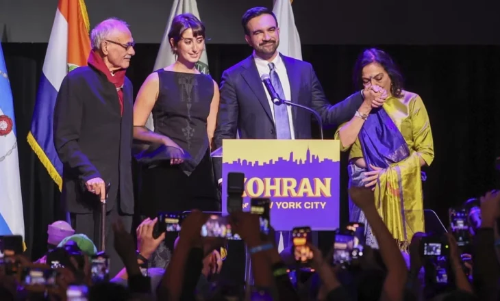 Kryetari më i ri në më shumë se një shekull, mysliman dhe socialist/ Kush është Zohran Mamdani, kandidati demokrat që fitoi zgjedhjet në Nju Jork