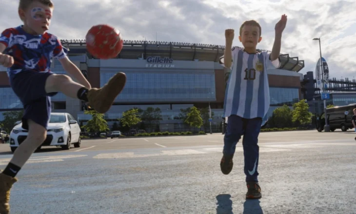 Kupa e Botës, çmimet e parkimit më të shtrenjta se çmimet e biletave të ndeshjeve